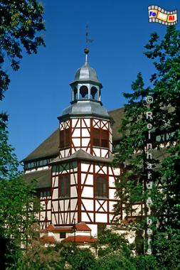 Jawor (Jauer) Friedenskirche. Nach dem Westflischen Frieden von 1648 war es den Protestanten in Schlesien nur unter strengen Auflagen mglich, neue Kirchen zu bauen. Der Glockenturm wurde dementsprechend erst 1708 errichtet., Polska, Polen, Schlesien, Jawor, Jauer, Friedenskirche, Weltkulturerbe