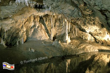 Jaskinia  Niedżwiedzia (B�renh�hle)  befindet sich im �u�ersten Zipfel des Glatzer Landes bei der Ortschaft Kletno (Klessengrund)., Polen, Polska, Schlesien, Glater Land, Jaskinia  Niedżwiedzia, B�renh�hle