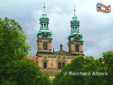 Lubiąż (Leubus) -Das 1681 bis 1720 entstandene Zisterzienserkloster ist das grte in Schlesien und wird daher als 