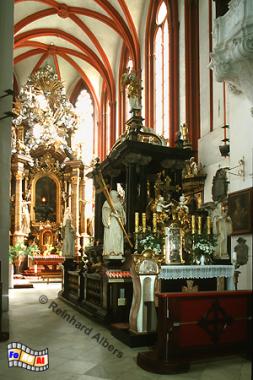 Trzebnica (Trebnitz) - Grabmal (1680) der Heiligen Hedwig in einer Kapelle der Klosterkirche., Polen, Polska, Schlesien, Kloster, Zisterzienser, Hedwig, Trebnitz, Trzebnica
