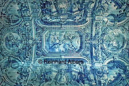 Mit Azulejos verkleidestes Gewlbe der Kirche des Heiligen Laurentius in Almansil., Portugal, Algarve, Almansil, Lourenco, Azulejos, Foto, Albers, foreal,