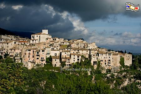 Fort-du-Loup im Hinterland der Cte d Azur, 