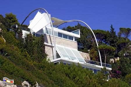 C�te d Azur - Moderne Villa, 