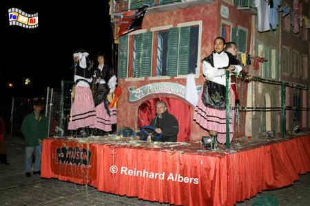 Nizza - Karneval, abendlicher Corso, Frankreich, France, Cte, Azur, Nizza, Nice, foreal, Albers, Foto, Bild, Karneval