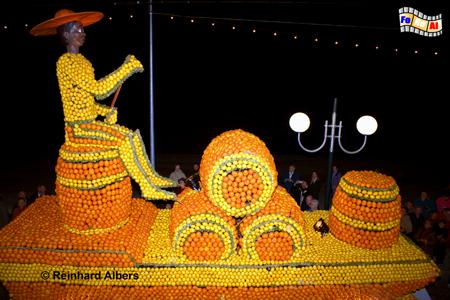 Menton - Zitronenfest abendlicher Corso, Frankreich, France, Cte, Azur, Menton, Zitronenfest, foreal, Albers, Bild, Foto