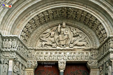 Arles - Das Portal der Kirche Saint Trophime gilt als Meisterwerk der provenzalischen Romanik., Frankreich, France, Provence, Arles, Trophime, Portal, Kirche, Romanik, foreal, Albers
