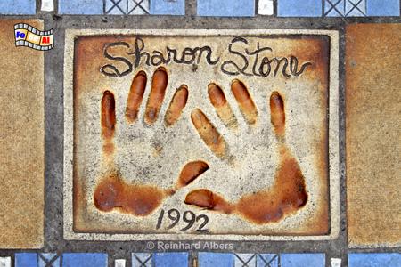 Cannes - Prominente H�ndeabdr�cke, Frankreich, France, C�te, Azur, Cannes, Filmfestspiele, foreal, Albers,