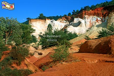 Colorado Provencal bei Rustrel, Frankreich, France, Foto, Bild, foreal, Provence, Colorado, Rustrel, Ockerfelsen