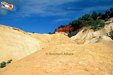 Colorado Provencal bei Rustrel, Frankreich, France, Foto, Bild, foreal, Provence, Colorado, Rustrel, Ockerfelsen