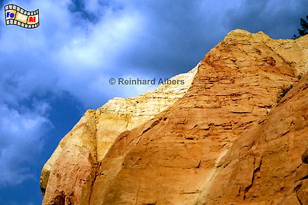 Colorado Provencal bei Rustrel, Frankreich, France, Foto, Bild, foreal, Provence, Colorado, Rustrel, Ockerfelsen