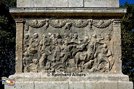Les Antiques bei Saint-Rmy-de-Provence - Kenotaph zur Erinnerung an die frh verstorbenen Enkel des Kaisers Augustus., Frankreich, France, Provence, Glanum, Rmer, Stadttor, Les Antiques, foreal, Albers