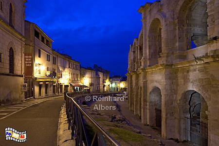 Arles - Arena am Abend, 