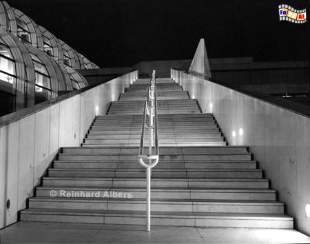 Forum des Halles - Freilufttreppe zum Innenhof., Paris, Forum des Halles, Albers, Foto, foreal,