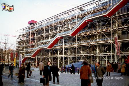 Centre Pompidou im Februar 1977 zurzeit der Erffnung., Paris, Centre Pompidou, Beaubourg, Albers, Foto, foreal,