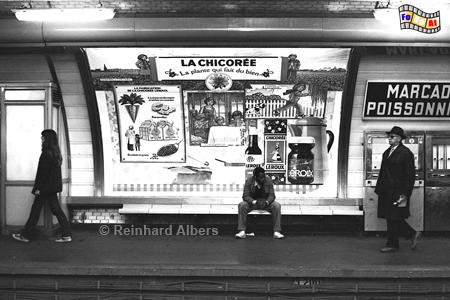 Metrostation Marcadet Poissoniers, Paris, Metro, Marcadet, Poissoniers, Albers, Foto, foreal,