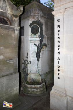 Friedhof Pre Lachaise - Grabmal fr Alphonse Daudet., Paris, Friedhof, Cimtire, Lachaise, Daudet, Albers, Foto, foreal,