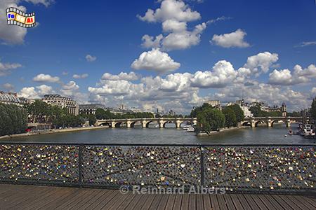 Pont des Arts mit Blick zur Ile da la cit., Paris, Seine, Pont des Arts, Liebesschlsser, Albers, foreal,