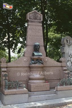 Friedhof Pre Lachaise - Grabmal von Samuel Hahnemann (1755-1843) dem Erfinder der Homopathie., Paris, Friedhof, Cimtire, Lachaise, Hahnemann, Homopathie, Albers, Foto, foreal,