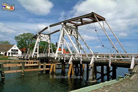 Wieck - Klappbrcke ber den Ryck, Vorpommern, Wieck, Ryck, Albers, foreal, Foto,