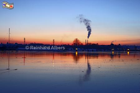 Abendstimmung an der Schleuseneinfahrt in Kiel-Holtenau., Nord-Ostseekanal, Kiel, Holteau, Frde, Albers, foreal, Foto,