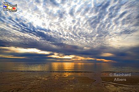 Abendhimmel vor Sylt, Sylt, Wenningstedt, Abendrot, Strand, Kueste, foreal, Albers, Sonnenuntergang, 