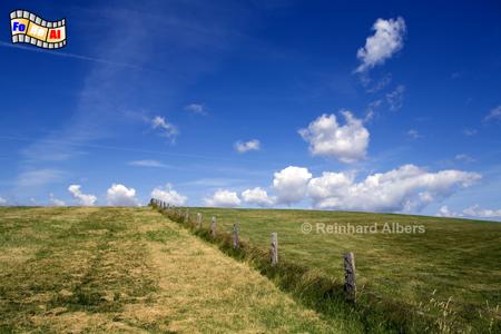Deich und Wolken an der Morsum- Odde, Sylt, Morsum, Odde, Deich, Wolken, foreal. Albers,