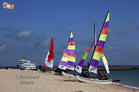 Am Strand von Hrnum, Sylt, Hrnum, Strand, Katamarane, Segelboot, Albers, Foto,foreal,