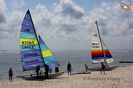 Boote am Strand von Hrnum, Sylt, Hrnum, Strand, Katamarane, Segelboot, Albers, Foto,foreal,