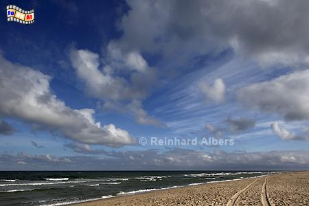 Strand Meer Wolken vor Wenningstedt., Sylt, Wenningstedt, Strand, Meer, Kste, Nordsee, Meerblick, Albers, Foto, foreal,