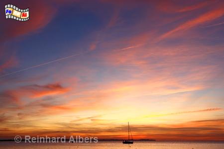 Abendhimmel bei Timmendorf auf der Insel Poel., Abendhimmel, Abendrot, Sonnenuntergang, Poel, Timmendorf, Albers, Foto, foreal,