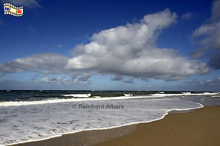 Insel Sylt - Wolkenformationen ber dem Meer am Strand vor Rantum., Wolken, Himmel, Wetter, Kste, Sylt, Nordseekste, Albers, Foto, foreal,