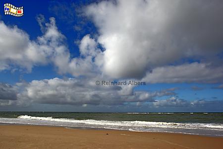 Insel Sylt - Wolkenformationen ber dem Meer am Strand vor Rantum., Wolken, Himmel, Wetter, Kste, Sylt, Nordseekste, Albers, Foto, foreal,
