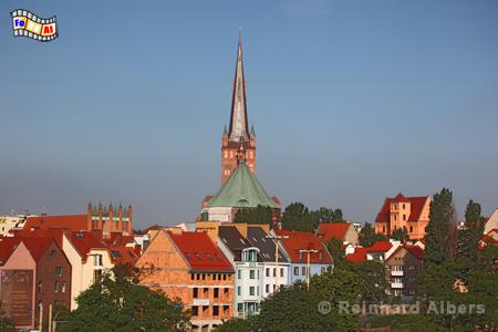 Szczecin (Stettin) - Blick ber die Oder auf Jakobikirche und Loitzehaus., Polen, Stettin, Szczecin, Loitze, Albers, Foto, foreal,