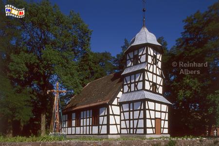 Fachwerkkirche aus dem Jahr 1782  in Miękowo (Mnchendorf), ca. 30 km nordstlich von Szczecin gelegen., Polen, Miekowo, Mnchendorf, Fachwerkkirche, Albers, Foto, foreal,