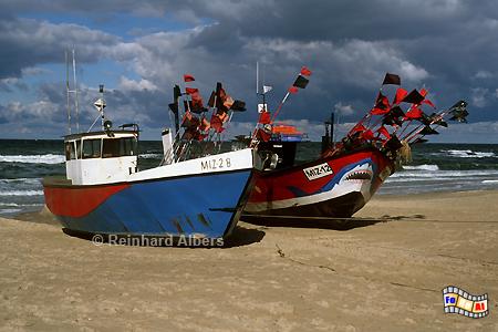 Fischerboote am Strand in Międzyzdroje (Misdroy)., Polen, Polska, Pommern, Ostseek�ste, Misdroy, Międzyzdroje, foreal, Foto, Albers,