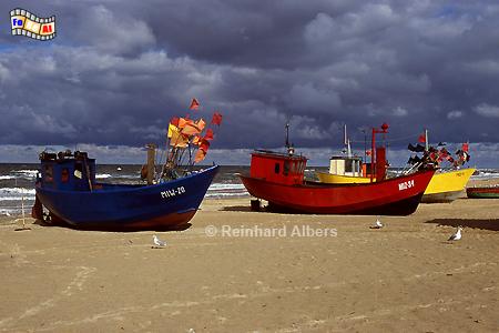 Fischerboote am Strand in Międzyzdroje (Misdroy)., Polen, Polska, Pommern, Ostseekste, Misdroy, Międzyzdroje, foreal, Foto, Albers,