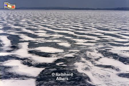 Selenter See im Winter, Schleswig-Holstein, Selenter See, Winter, Eis, Eisstrukturen, Eisspuren, Albers, foto, foreal,