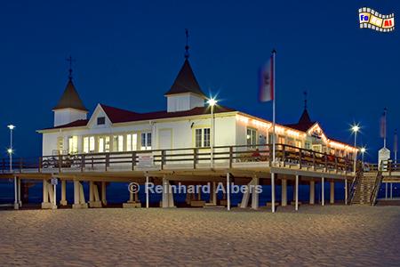 Usedom: Blaue Stunde an der Seebr�cke in Ahlbeck., Vorpommern, Usedom, Ahlbeck, Seebr�cke, Albers, Foto, foreal,