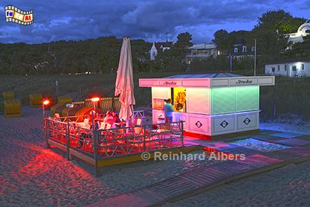 Binz auf Rgen: Strandbar zur blauen Stunde., Vorpommern, Binz, Rgen, Strand, Bar, Albers, Foto, foreal,