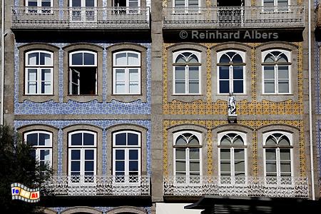 Guimares - Hausfassaden in der Altstadt., Portugal, Minho, Guimares, Kulturhauptstadt, Altstadt, Albers, Foto, foreal,