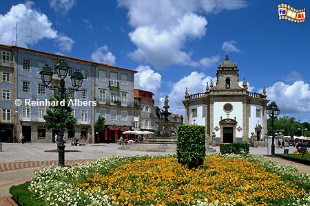 Barcelos: Templo do Senhor BomJesus da Cruz mit achteckigem Grundriss., Portugal, Minho, Barcelos, Kirche, Albers, foreal,