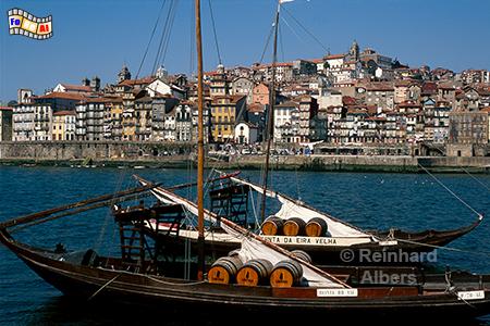 Porto: Traditionelle Portweinschiffe am sdlichen ufer des Douros., Porto, Douro, Portwein, Schiffe, Albers, Foto, foreal,