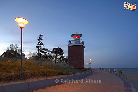 Blaue Stunde am Leuchtturm von Wyk auf Fhr., Leuchtturm, Lighthouse, Nordseekste, Fhr, Wyk, Albers, Foto, foreal,