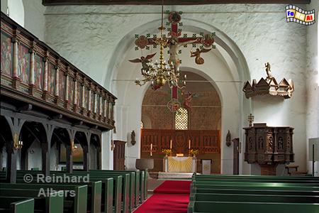 St. Petri-Kirche in Bosau am Plner See, Schleswig-Holstein, Bosau, Kirche, Vicelin, Albers, Foto, foreal,