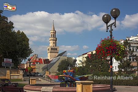 Opole (Oppeln) -Blick auf die Innenstadt mit dem Rathaus, Polen, Schlesien, Opole, Oppeln, Albers, foreal,