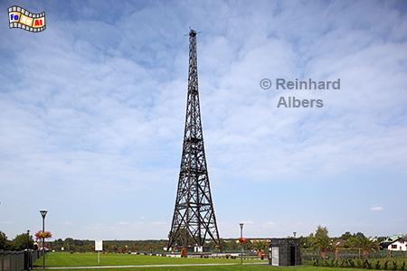 Gliwice (Gleiwitz) Sendemast von Radio Gleiwitz.
Am 31. Aug. 1939 um 20:00 fand ein von der SS fingierter Angriff auf den Sender statt. Dafr war tags zuvor ein polnischer Oberschlesier verhaftet und anschlieend ermordet worden, um einen getteten polnischen 