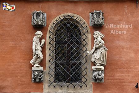 Figuren ber dem Eingang zum Schweidnitzer Keller, Polen, Breslau, Wrocław, Rathaus, Schweidnitzer Keller,, Albers, foreal,