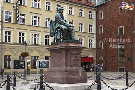 Wrocław (Breslau) - Denkmal fr den Schriftsteller Aleksander Fredro neben dem Rathaus, Polen, Breslau, Denkmal, Fredro, Rynek, Albers, foreal, Foto,