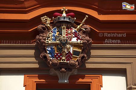 Wrocław (Breslau): Wappen am Sitz des Erzbischofs., Polen, Schlesien, Breslau, Wrocław , Wappen, Erzbischof, Albers, foreal, Foto,