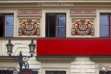 Wrocław (Breslau) - Fassadenverzierungen am Plac Solny (Salzmarkt)., Polen, Breslau, Wrocław, Portal, Plac Solny, Salzmarkt, Albers, foreal,